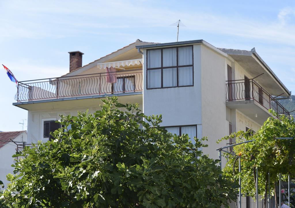 Marina Apartments Kastela Exterior photo